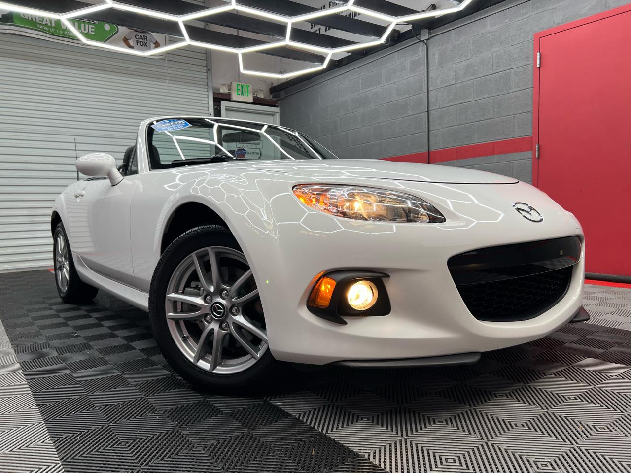 Mazda MX-5 Miata  2014
