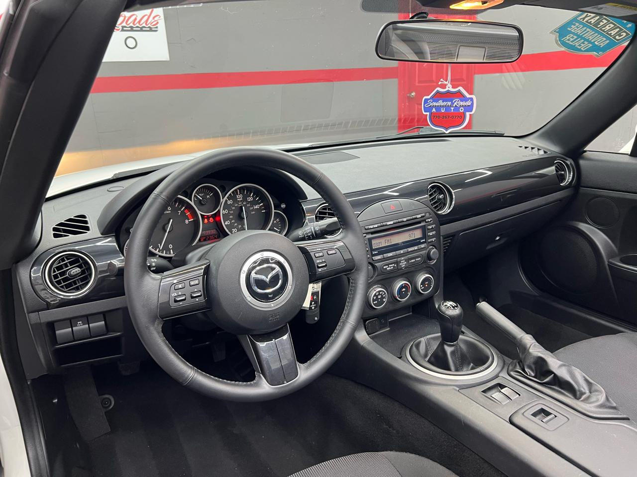 Mazda MX-5 Miata  2014