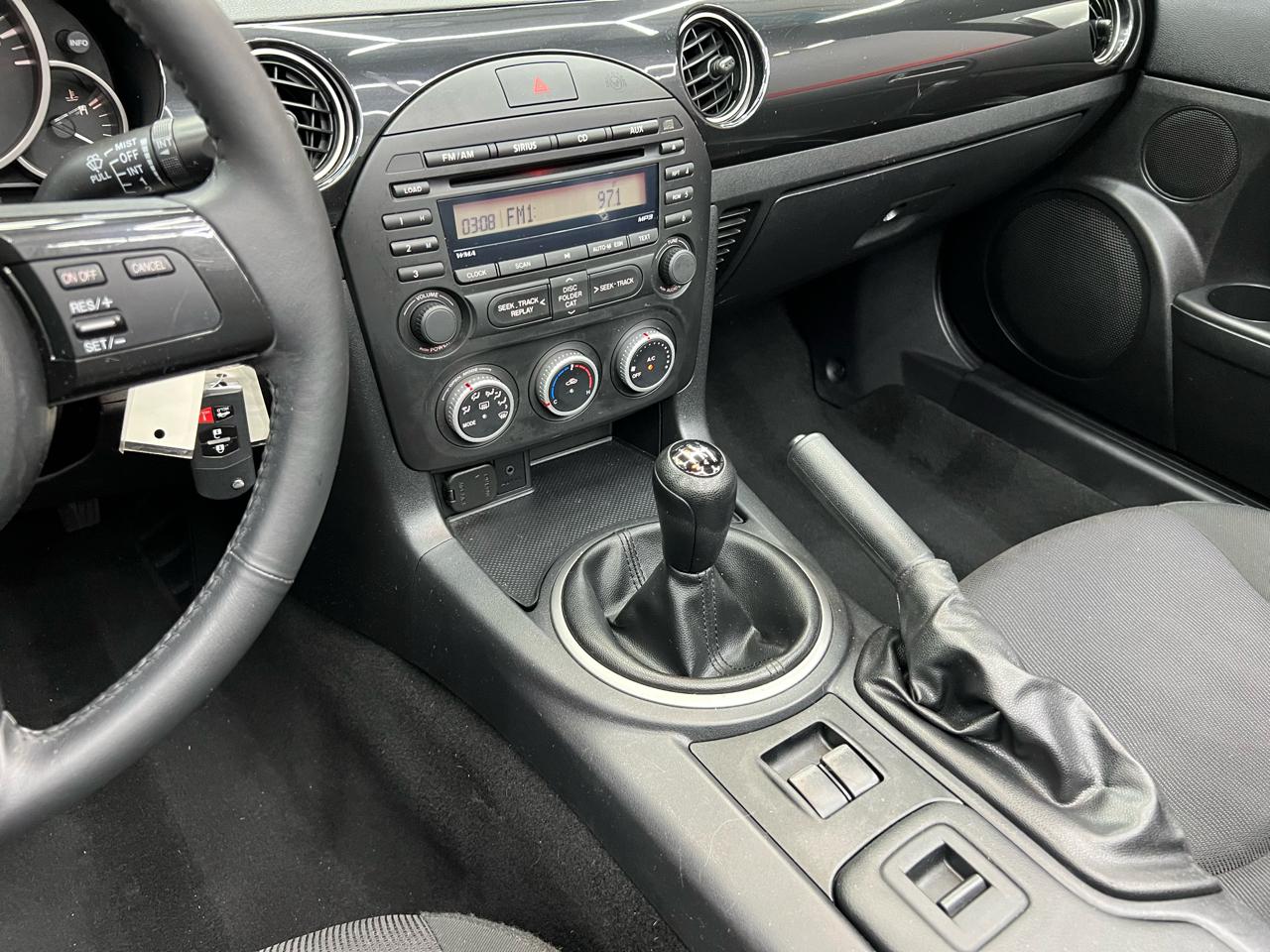 Mazda MX-5 Miata  2014