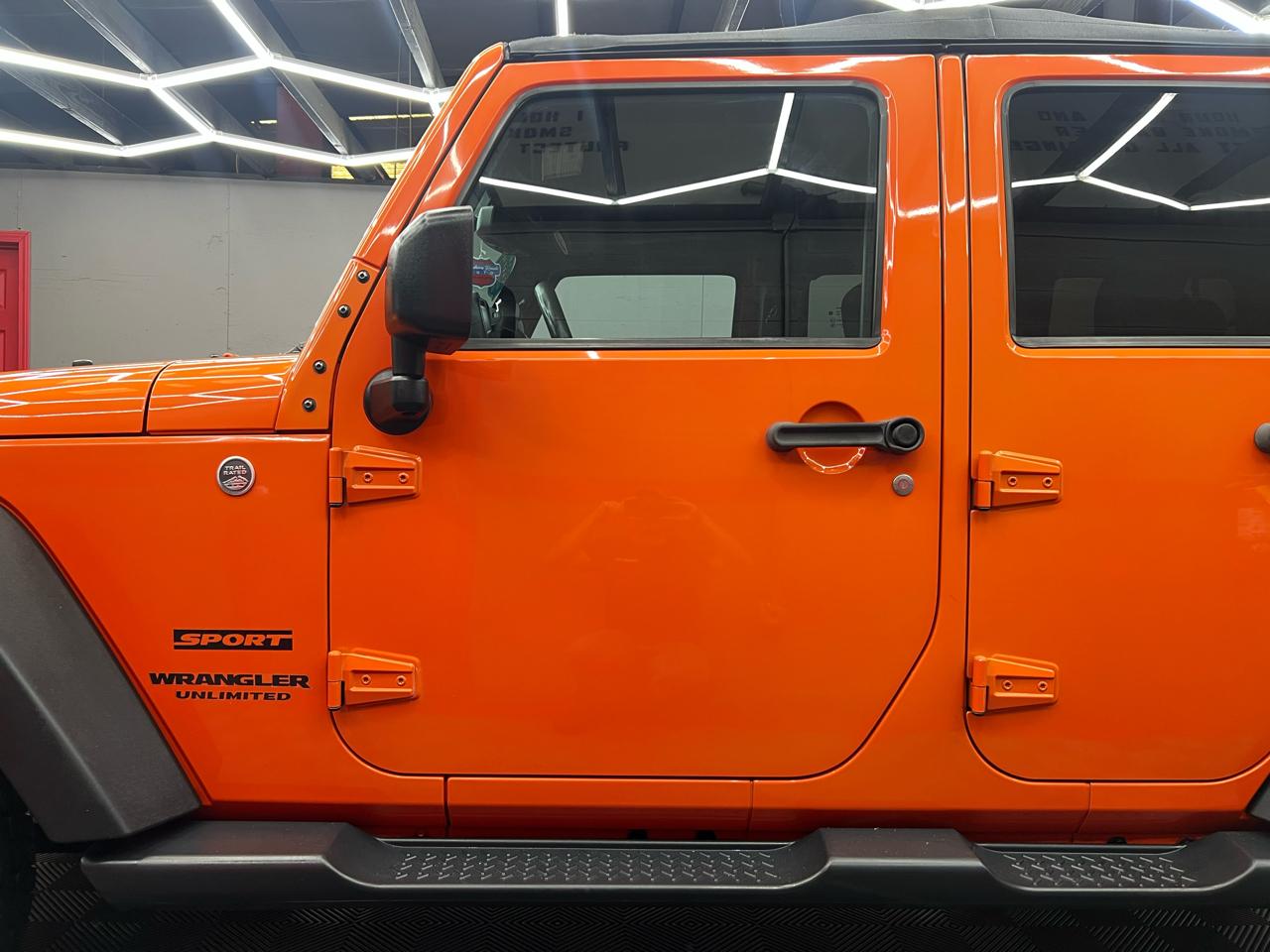 Jeep Wrangler Unlimited Sport 4WD 2015