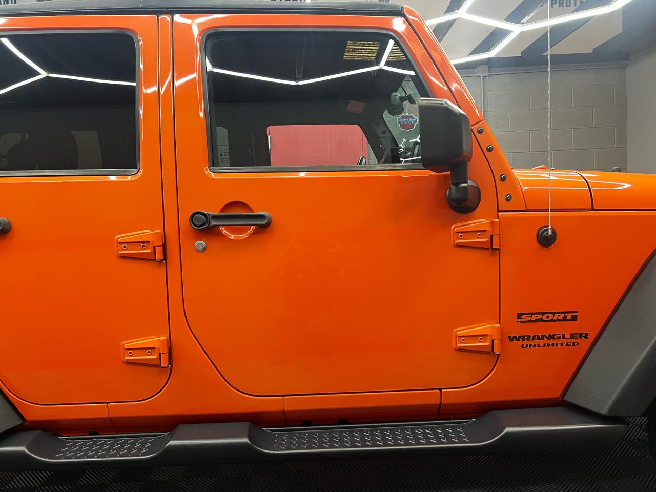 Jeep Wrangler Unlimited Sport 4WD 2015