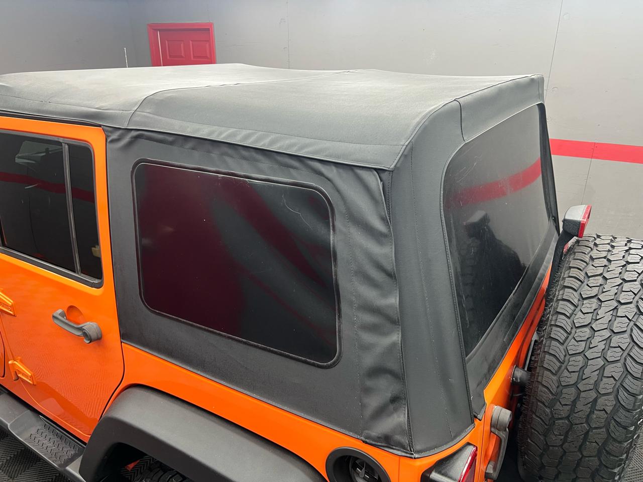 Jeep Wrangler Unlimited Sport 4WD 2015