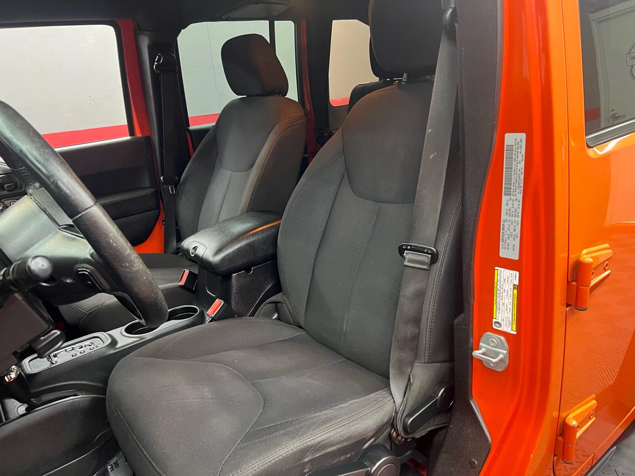 Jeep Wrangler Unlimited Sport 4WD 2015