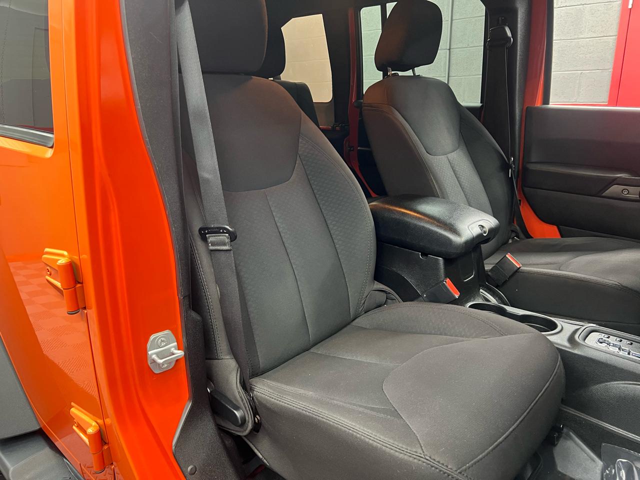 Jeep Wrangler Unlimited Sport 4WD 2015