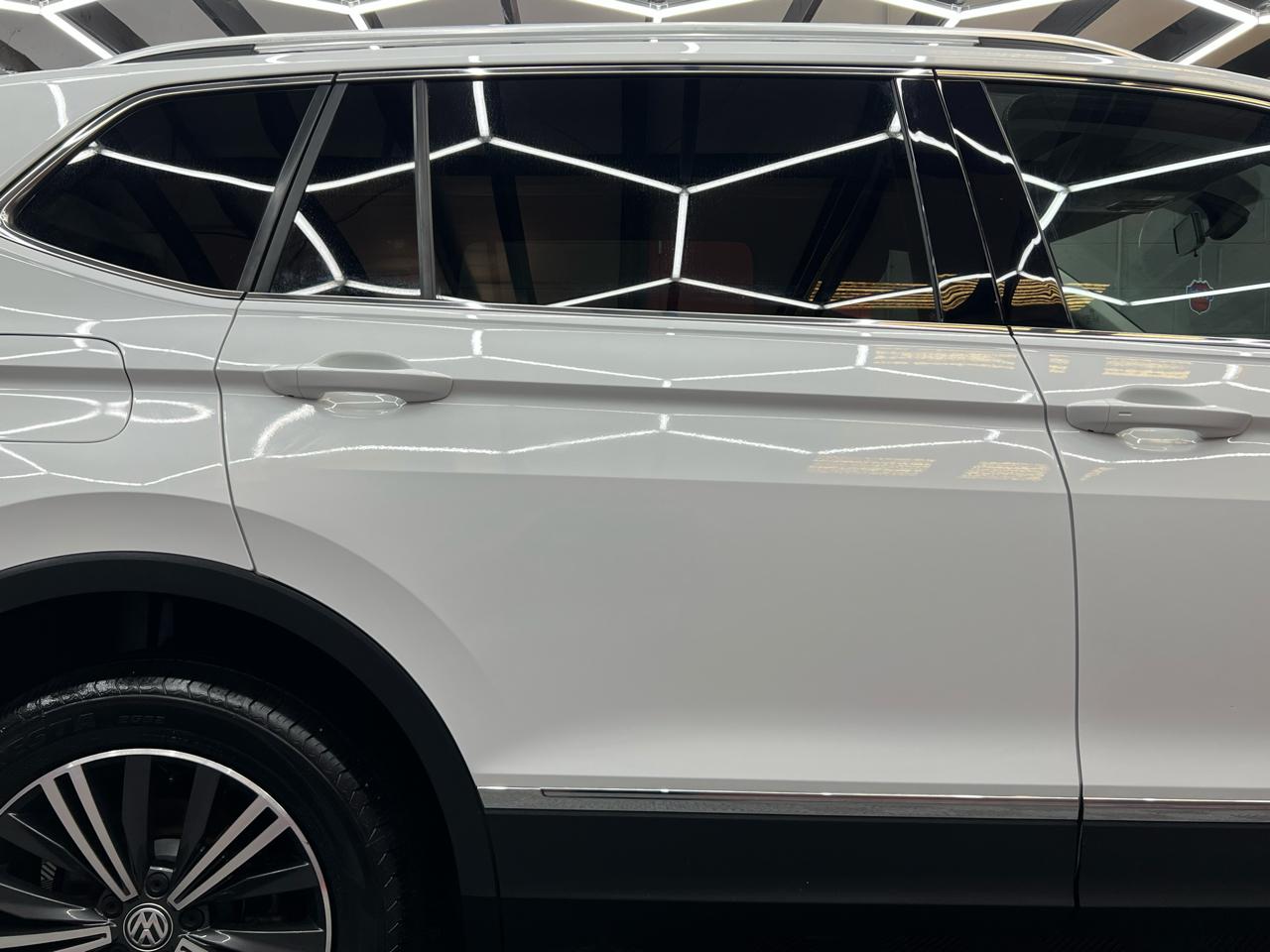 Volkswagen Tiguan SEL 4Motion AWD 2018