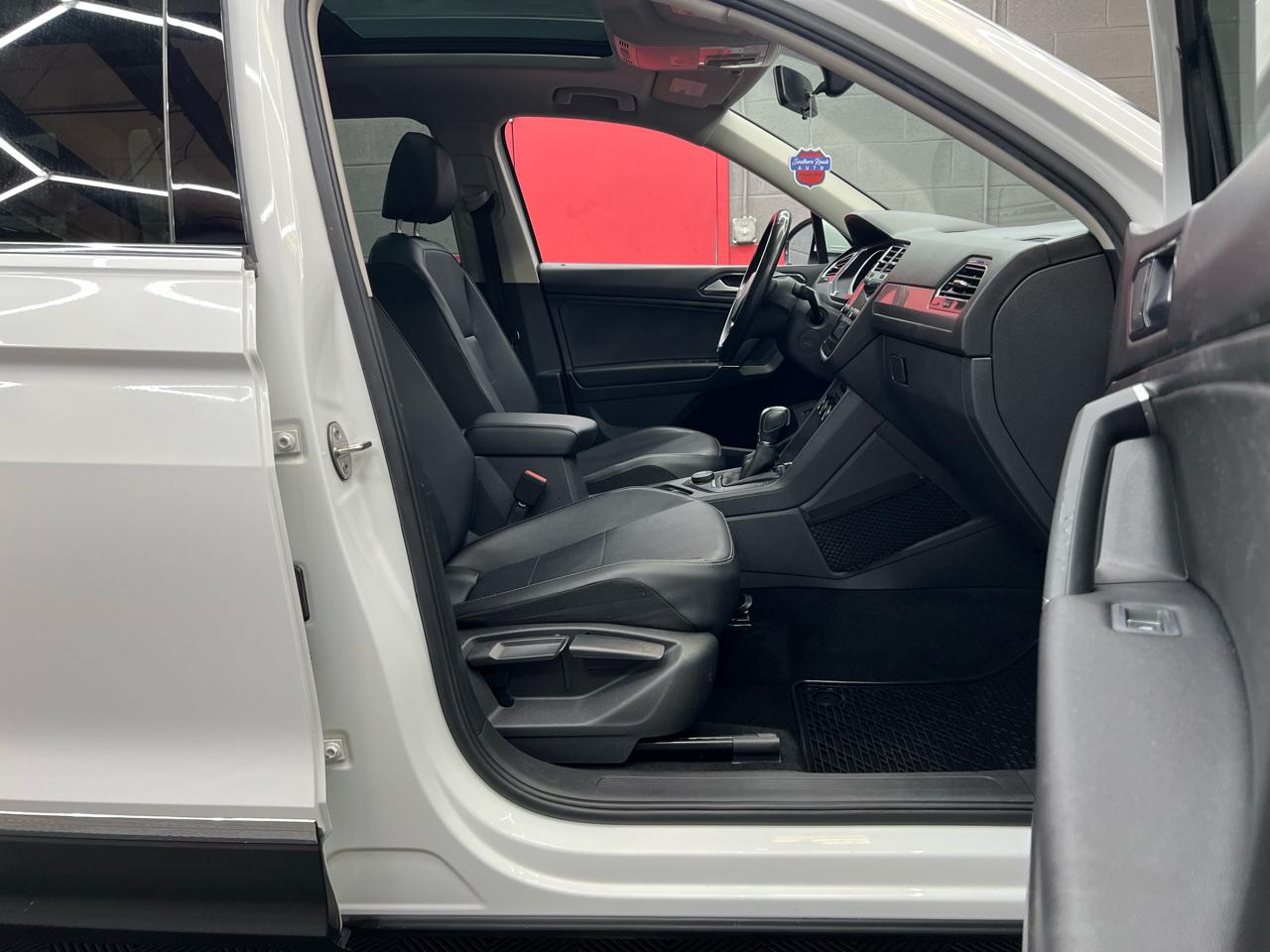 Volkswagen Tiguan SEL 4Motion AWD 2018