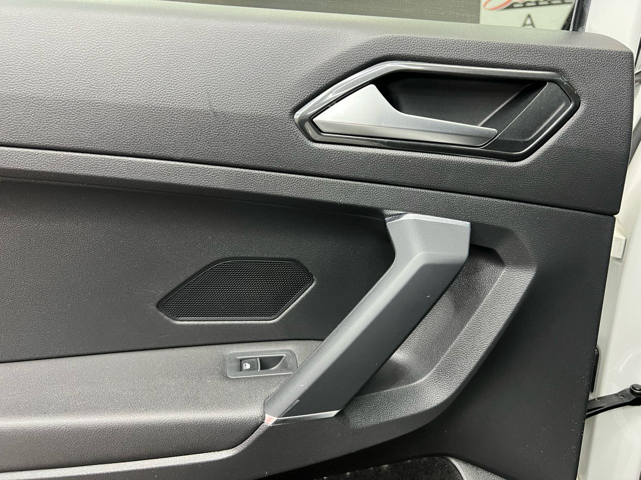 Volkswagen Tiguan SEL 4Motion AWD 2018