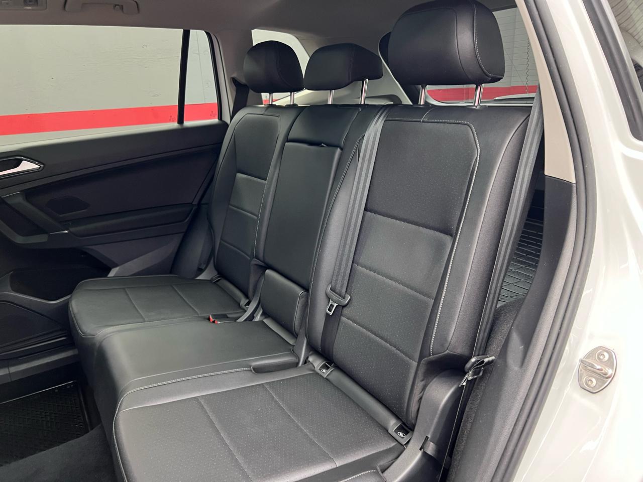 Volkswagen Tiguan SEL 4Motion AWD 2018