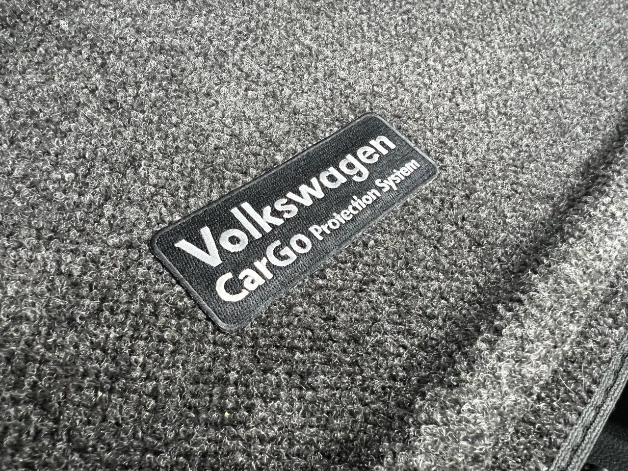 Volkswagen Tiguan SEL 4Motion AWD 2018