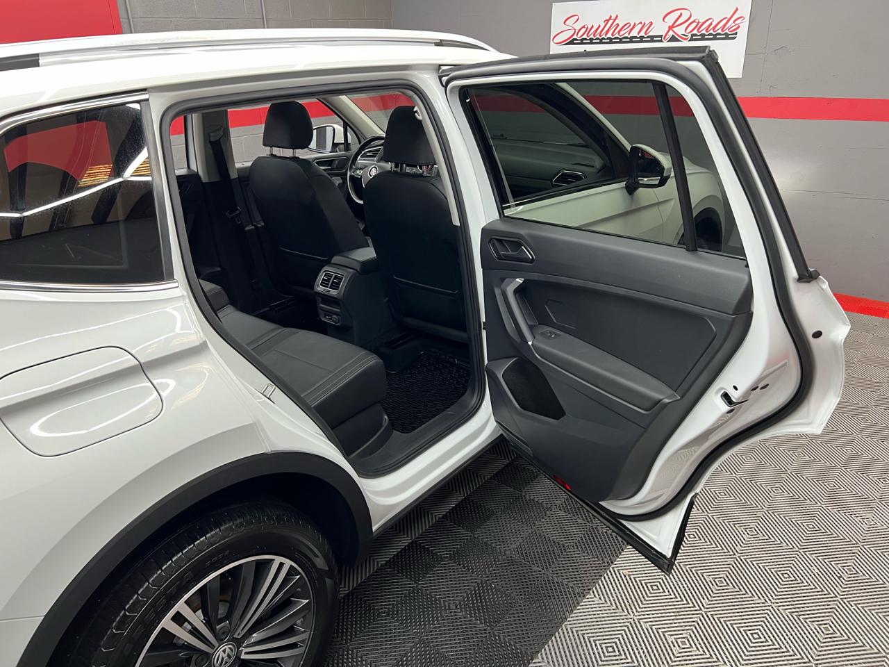 Volkswagen Tiguan SEL 4Motion AWD 2018