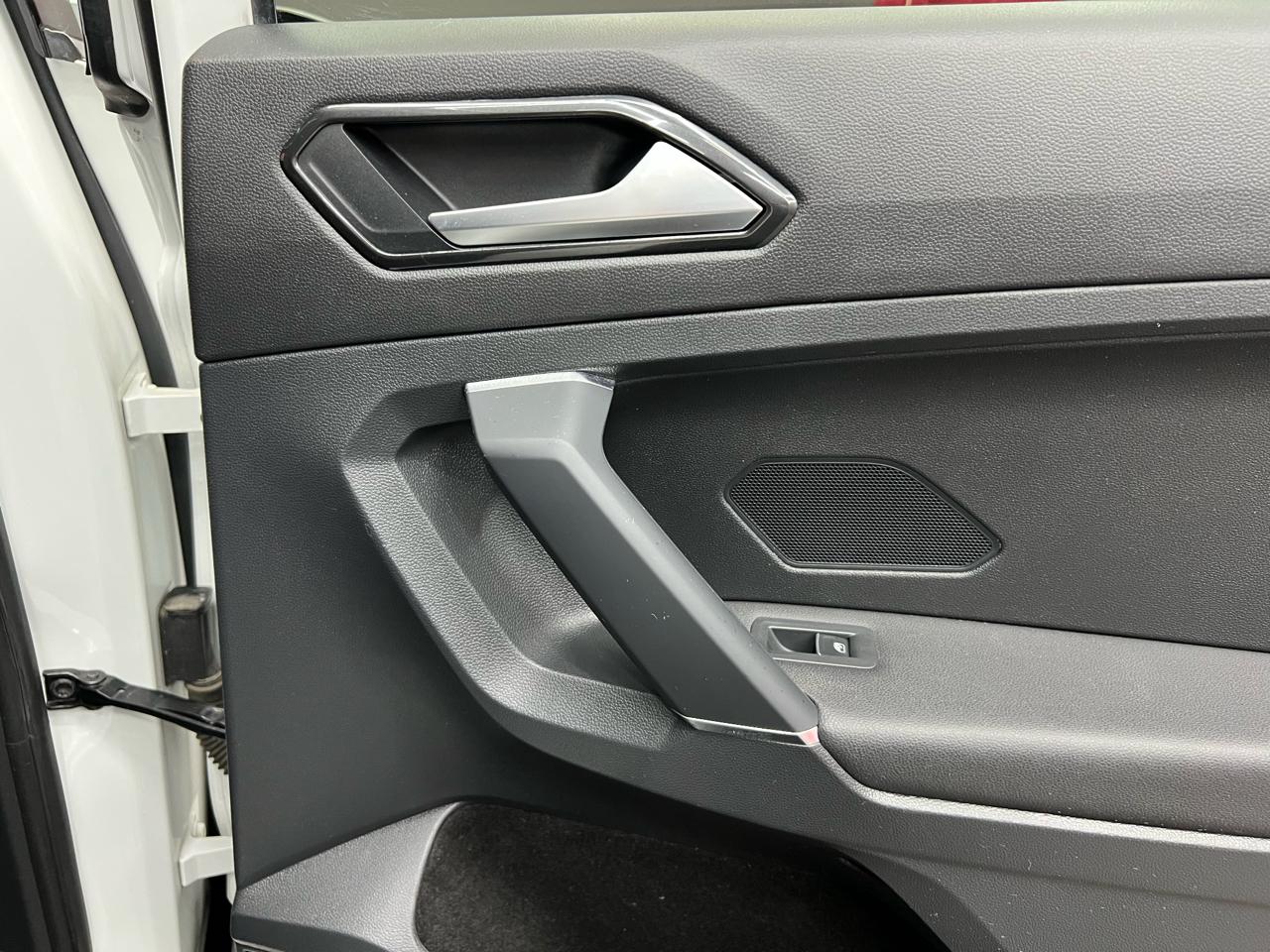 Volkswagen Tiguan SEL 4Motion AWD 2018