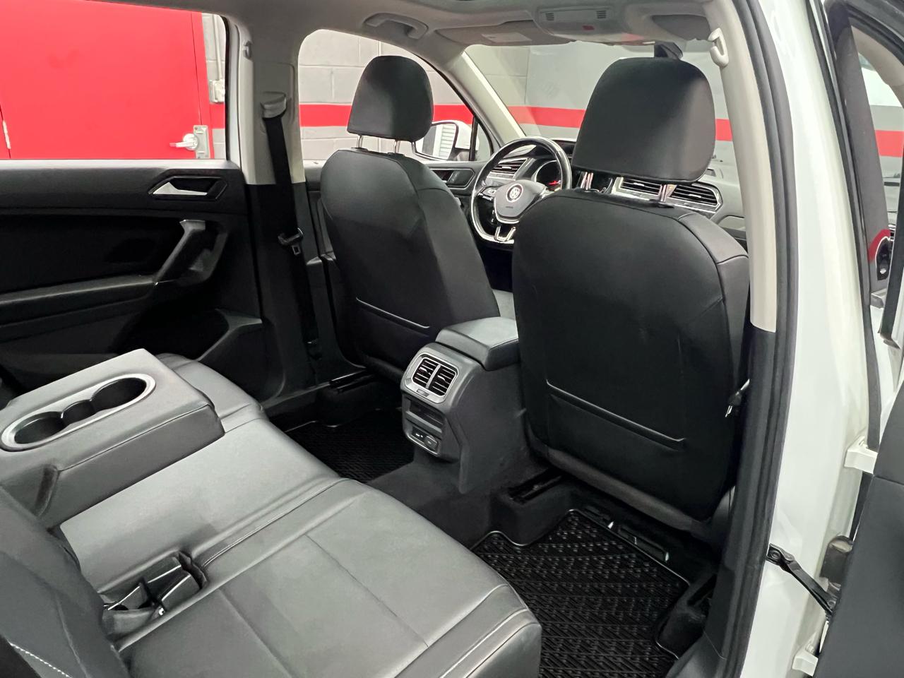 Volkswagen Tiguan SEL 4Motion AWD 2018