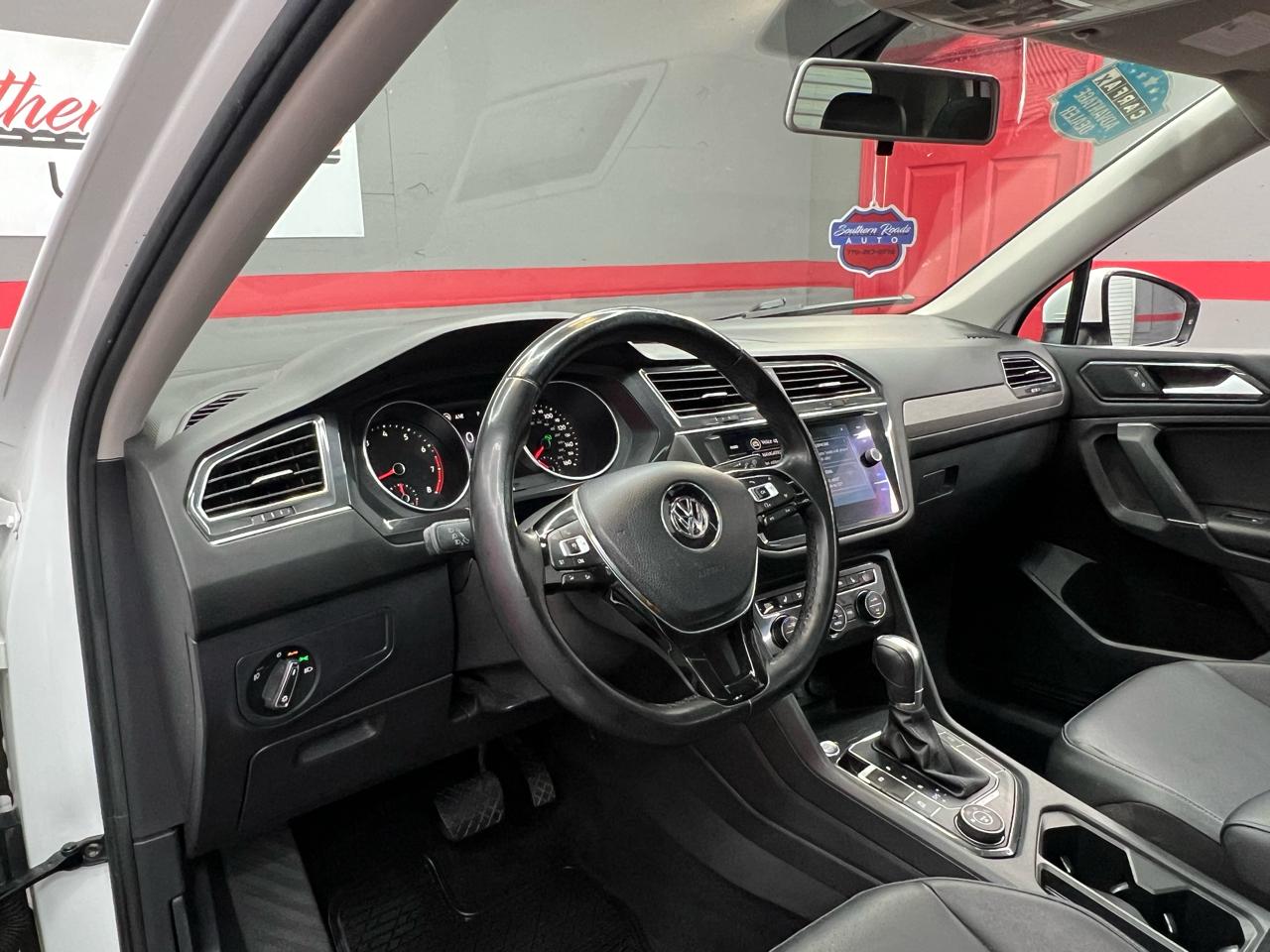 Volkswagen Tiguan SEL 4Motion AWD 2018