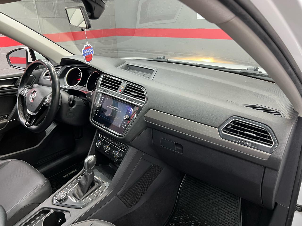 Volkswagen Tiguan SEL 4Motion AWD 2018