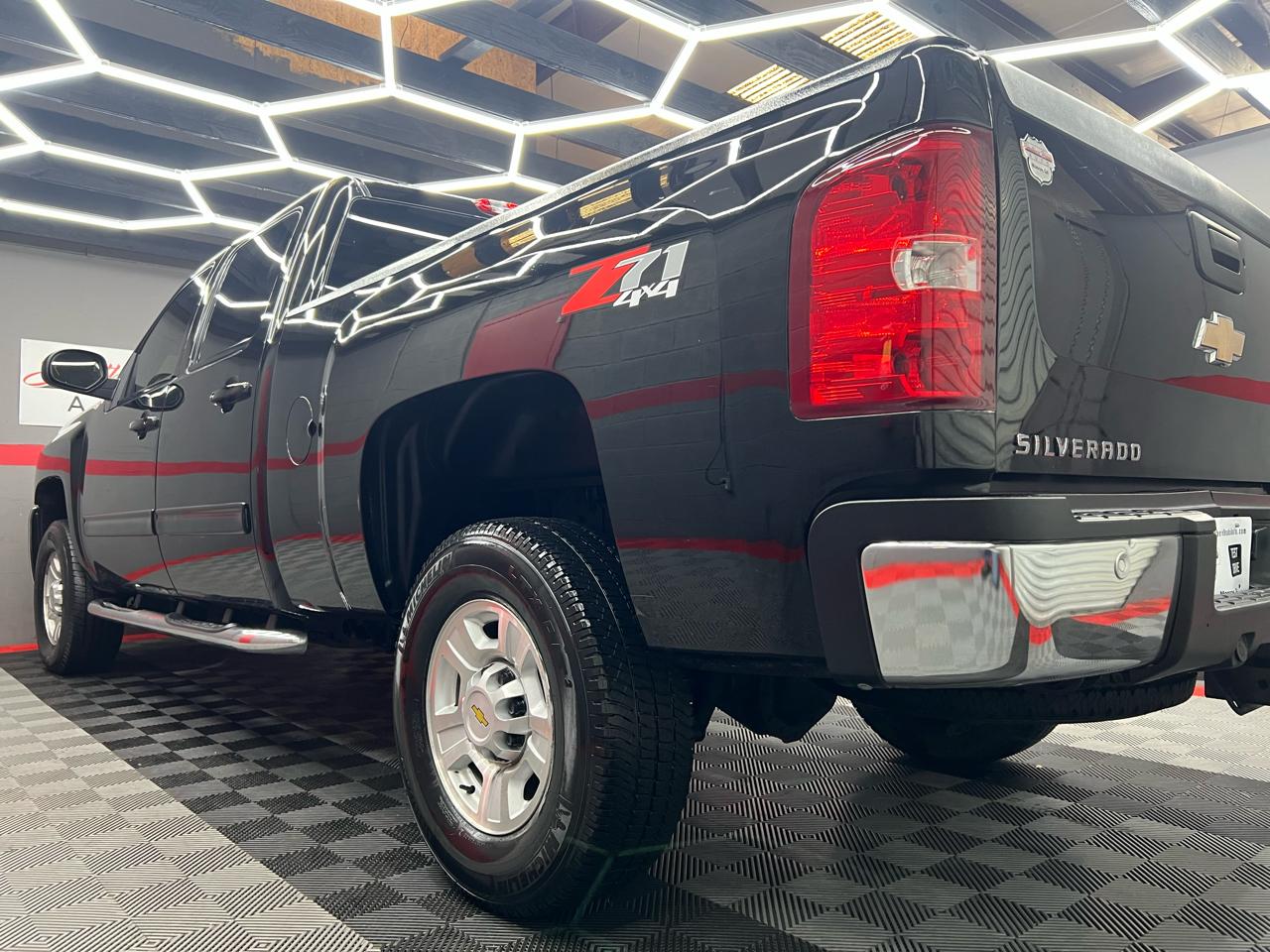 Chevrolet Silverado 2500HD LTZ Crew Cab 4WD 2010