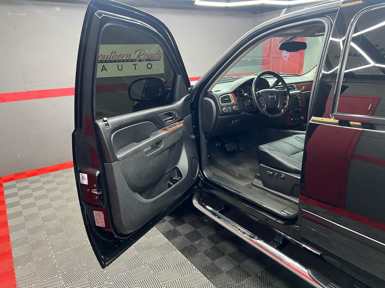 Chevrolet Silverado 2500HD LTZ Crew Cab 4WD 2010