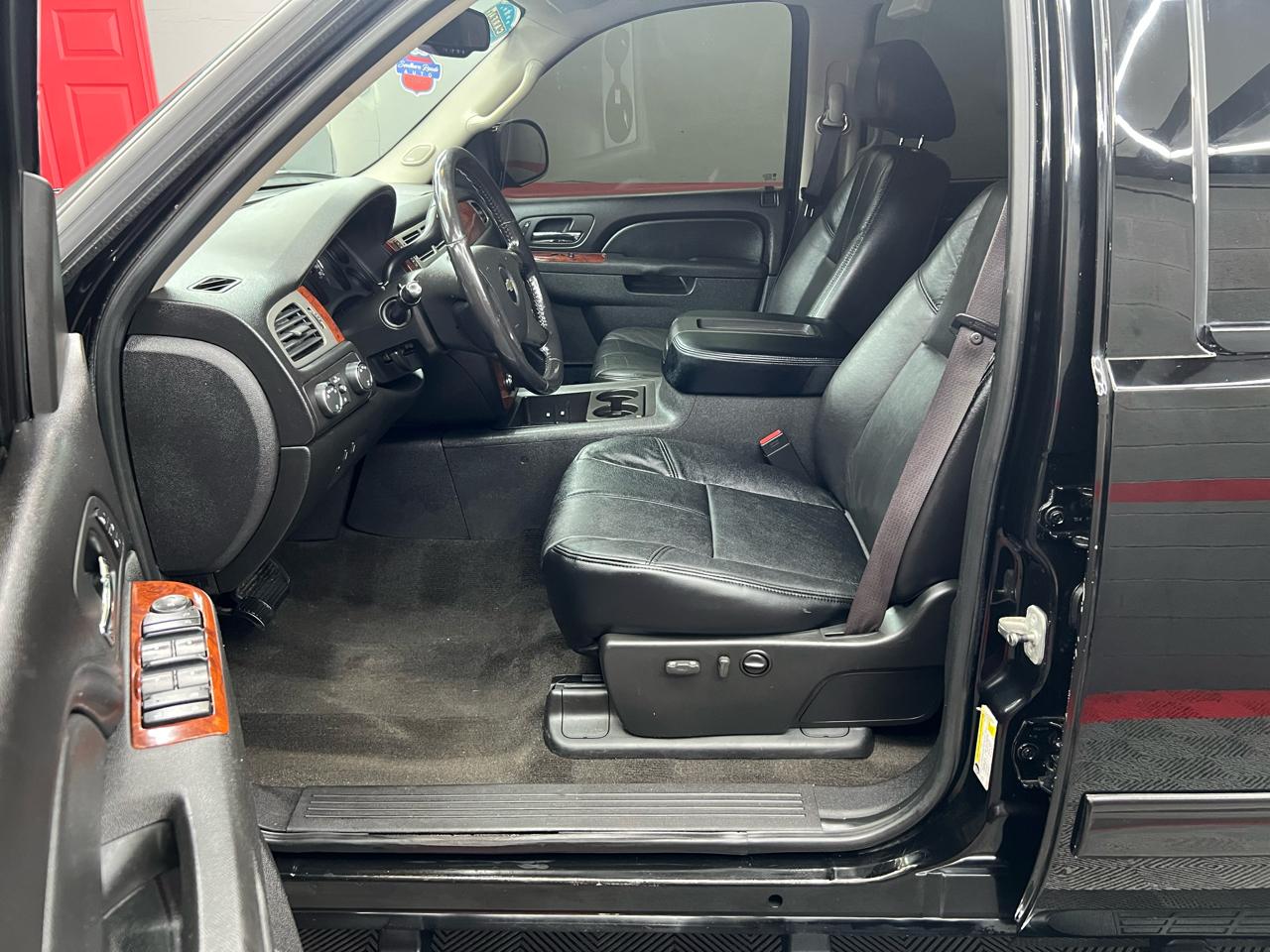 Chevrolet Silverado 2500HD LTZ Crew Cab 4WD 2010