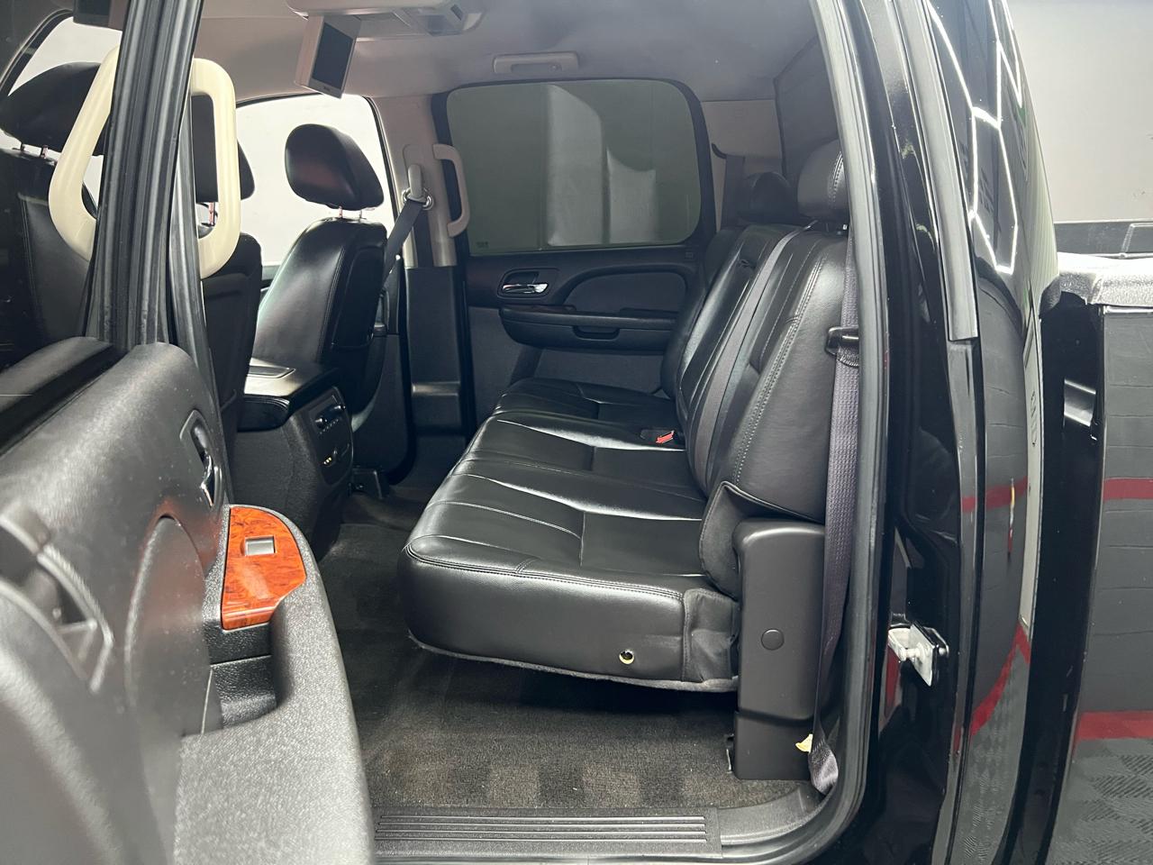 Chevrolet Silverado 2500HD LTZ Crew Cab 4WD 2010