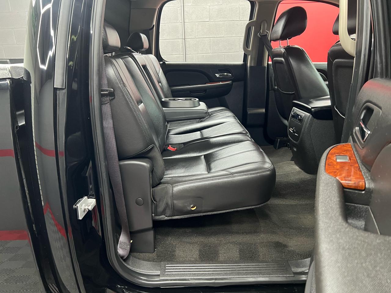 Chevrolet Silverado 2500HD LTZ Crew Cab 4WD 2010