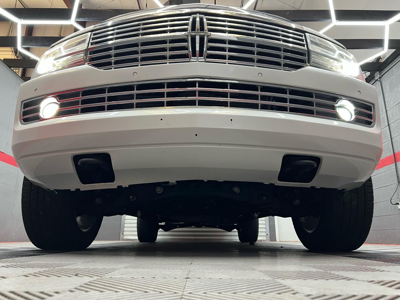 Lincoln Navigator L 2WD 2012