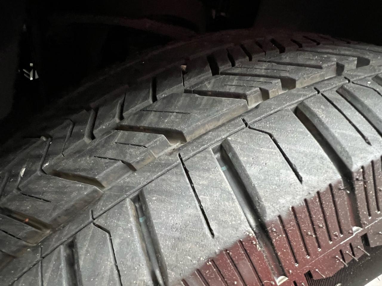 Lincoln Navigator L 2WD 2012