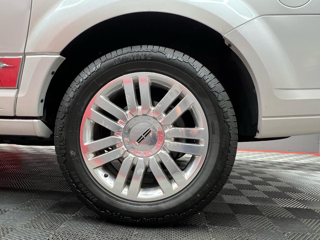 Lincoln Navigator L 2WD 2012