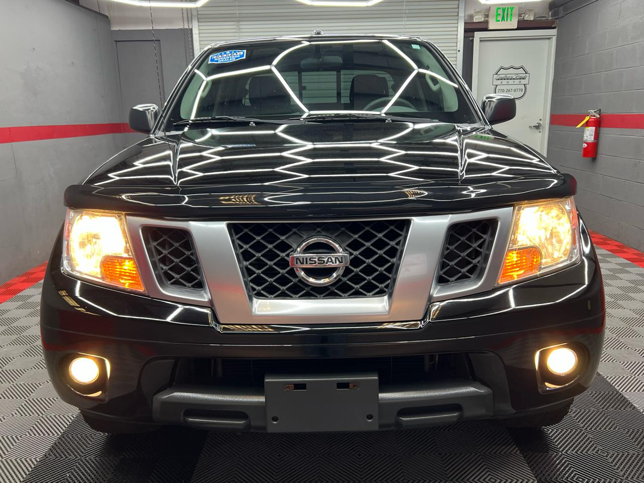 Nissan Frontier SE Crew Cab 2WD 2015