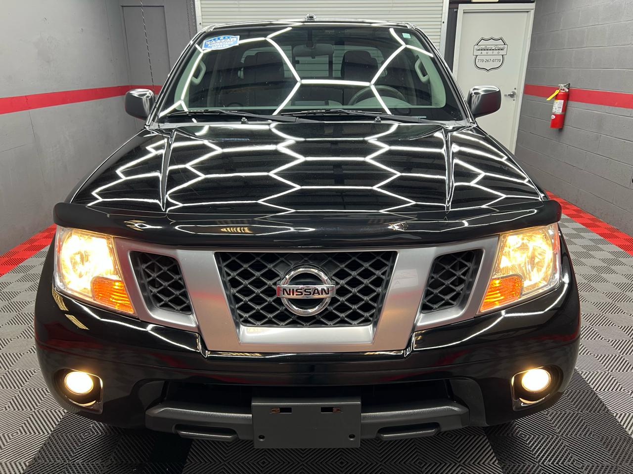 Nissan Frontier SE Crew Cab 2WD 2015