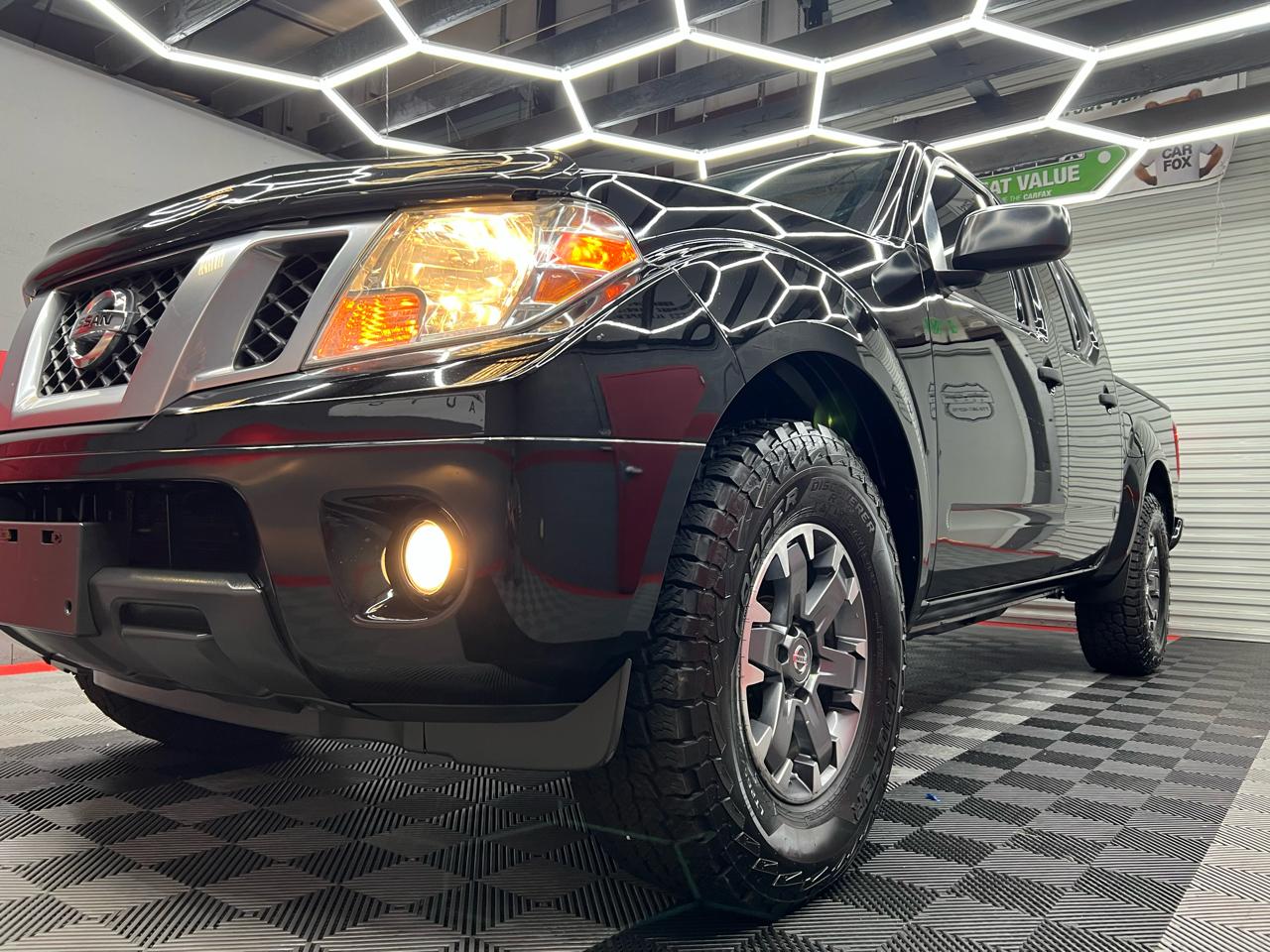 Nissan Frontier SE Crew Cab 2WD 2015