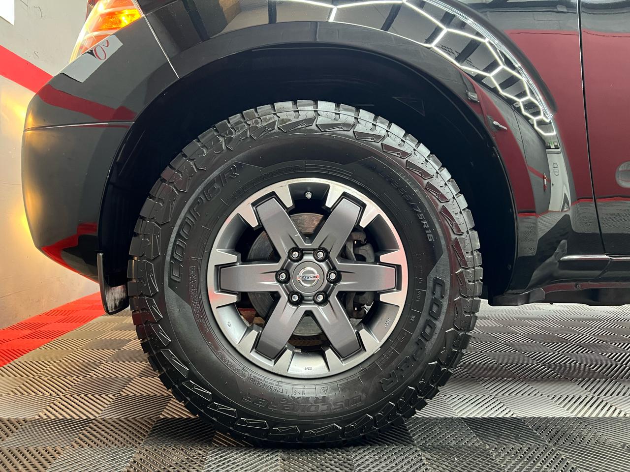 Nissan Frontier SE Crew Cab 2WD 2015