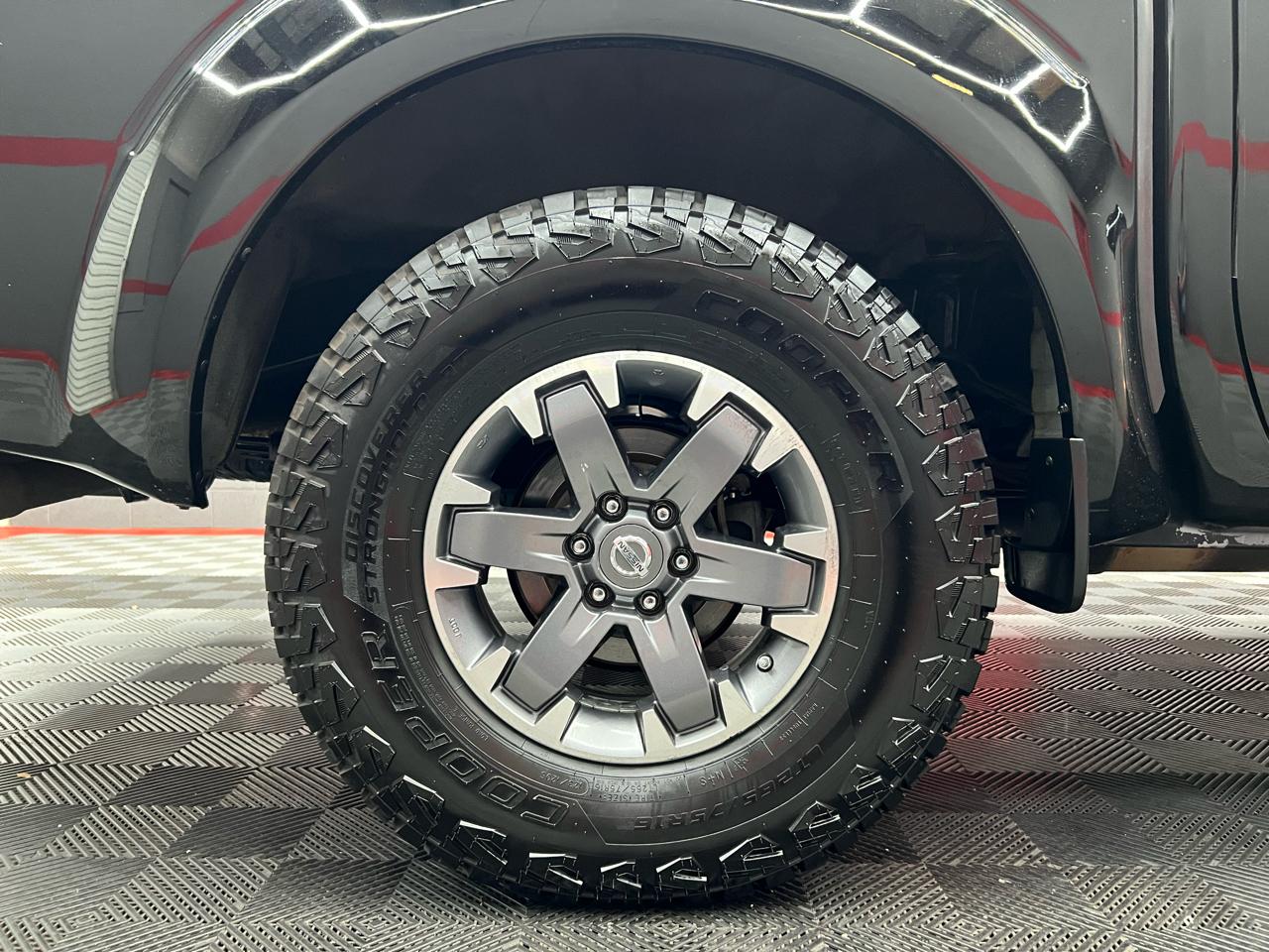 Nissan Frontier  2015