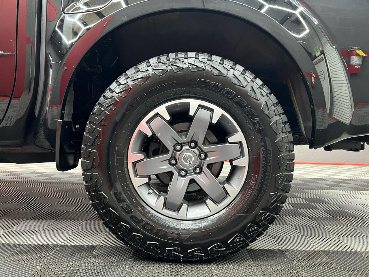Nissan Frontier  2015