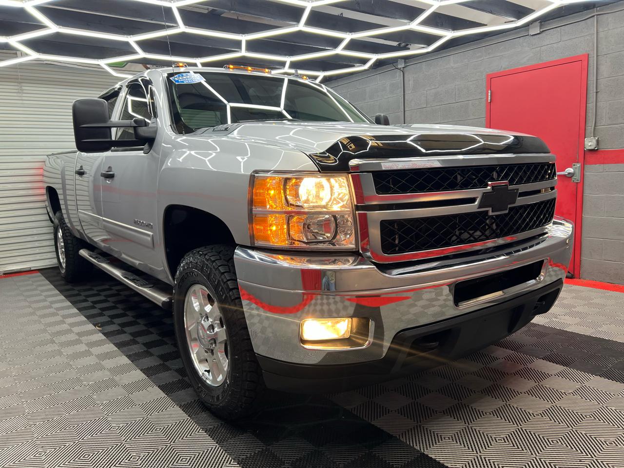 Chevrolet Silverado 2500HD LT Crew Cab 4WD 2012