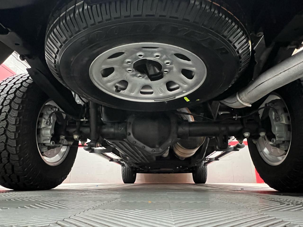 Chevrolet Silverado 2500HD LT Crew Cab 4WD 2012