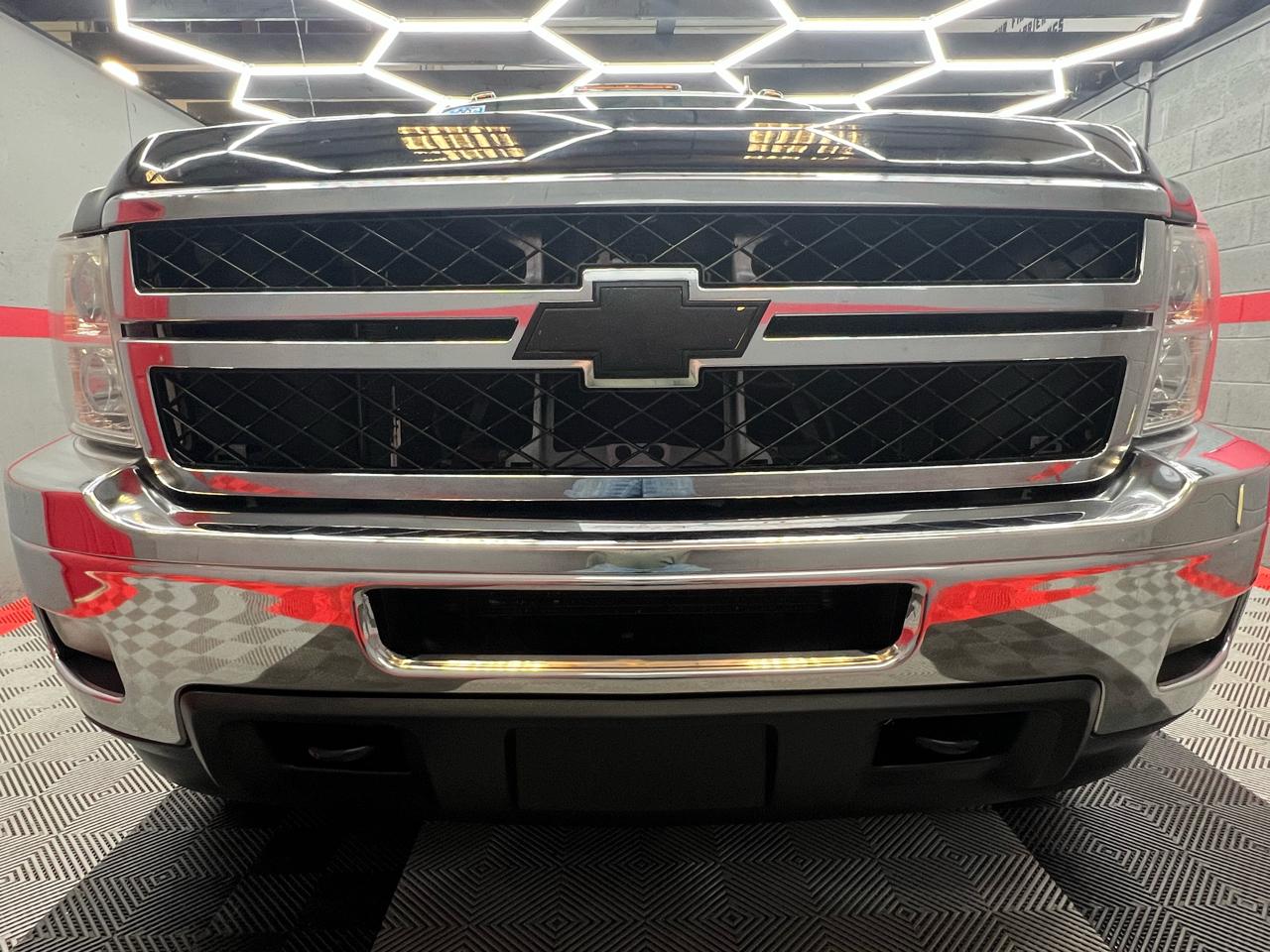 Chevrolet Silverado 2500HD LT Crew Cab 4WD 2012