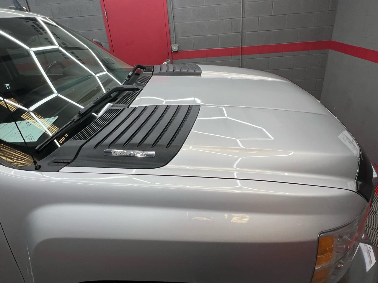Chevrolet Silverado 2500HD LT Crew Cab 4WD 2012