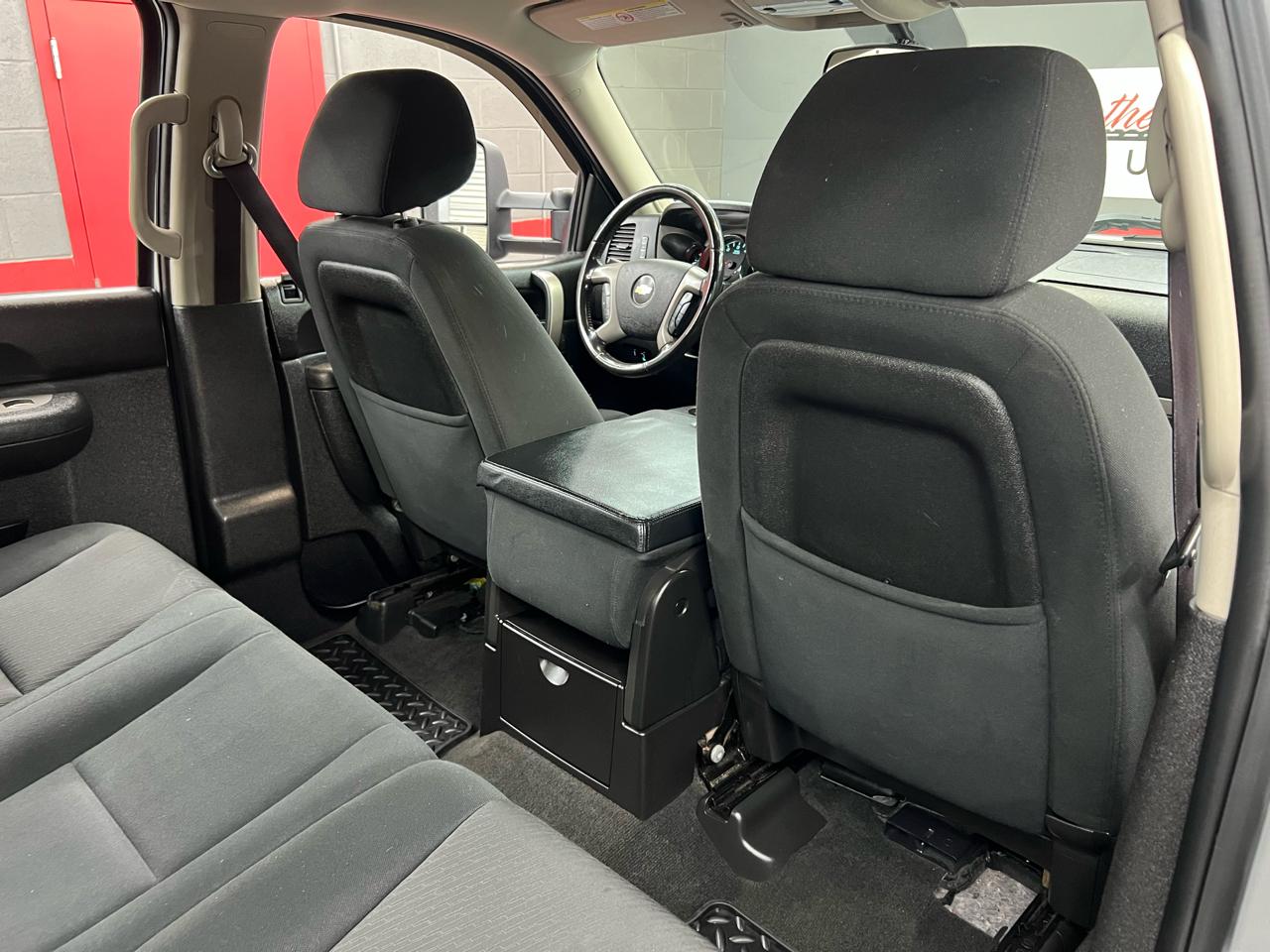 Chevrolet Silverado 2500HD LT Crew Cab 4WD 2012