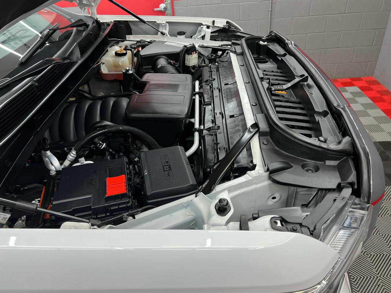 GMC Sierra 1500 SLT Crew Cab Short Box 4WD 2020