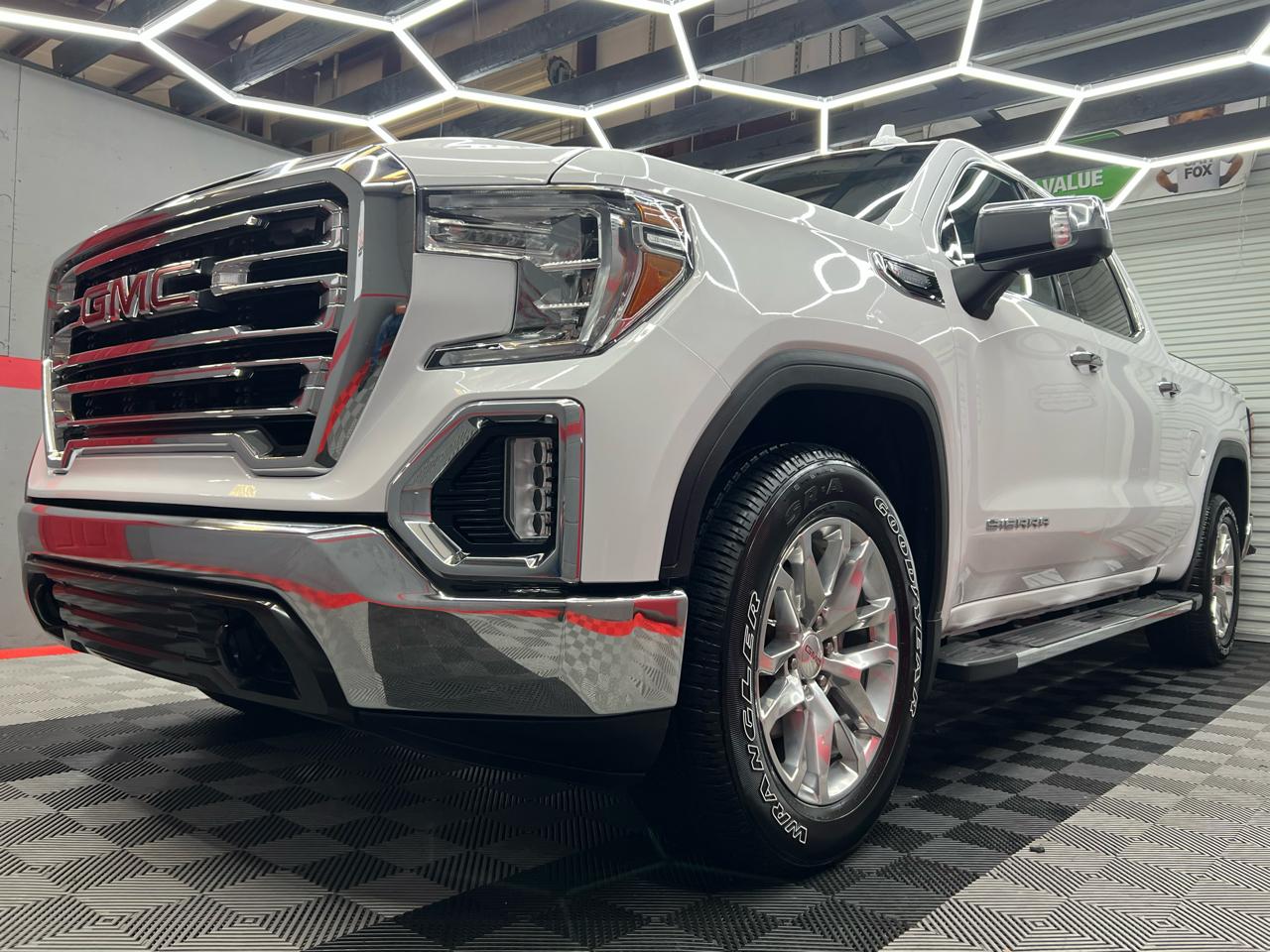 GMC Sierra 1500 SLT Crew Cab Short Box 4WD 2020