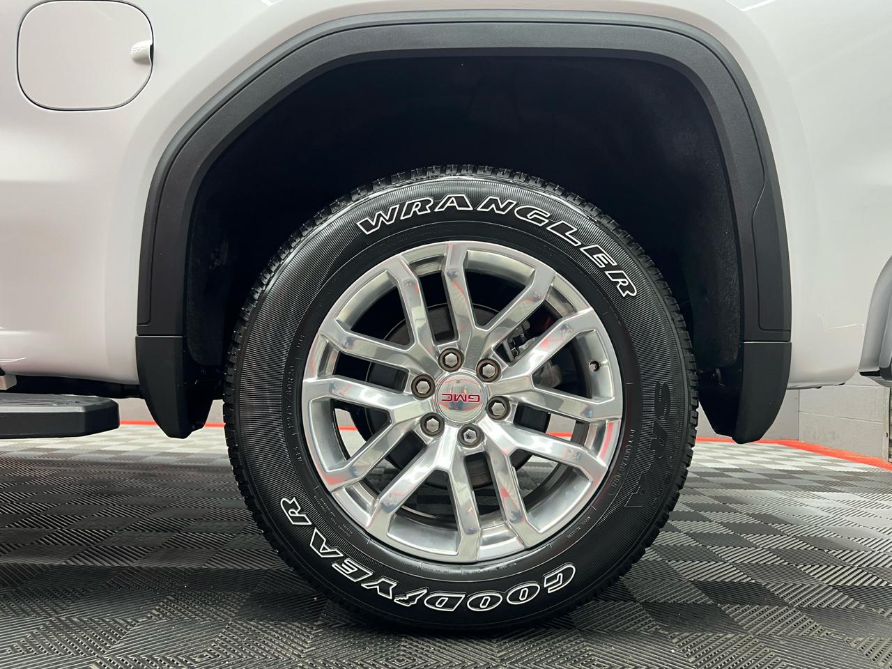 GMC Sierra 1500 SLT Crew Cab Short Box 4WD 2020
