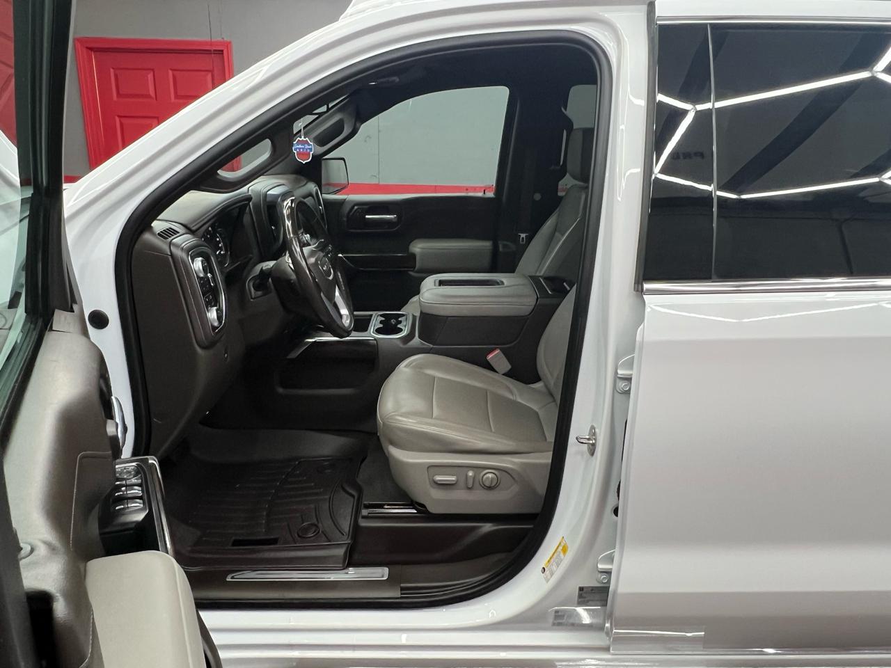 GMC Sierra 1500 SLT Crew Cab Short Box 4WD 2020