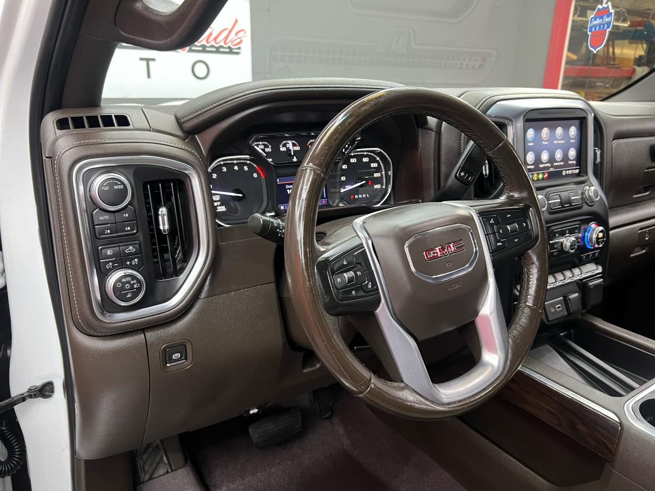 GMC Sierra 1500 SLT Crew Cab Short Box 4WD 2020