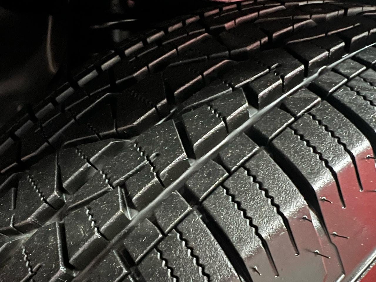 Toyota FJ Cruiser 4D SUV RWD 2007