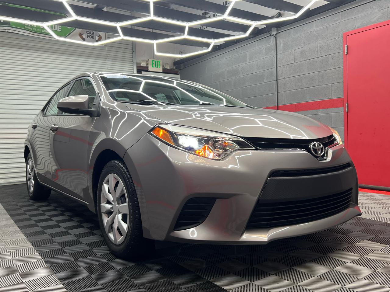 Toyota Corolla LE 2014