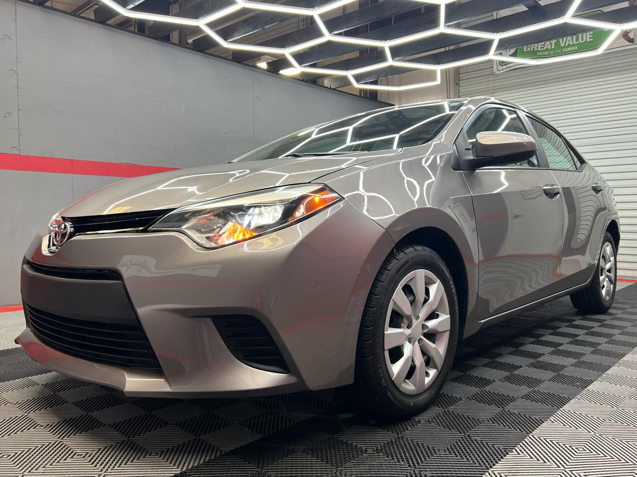 Toyota Corolla LE 2014