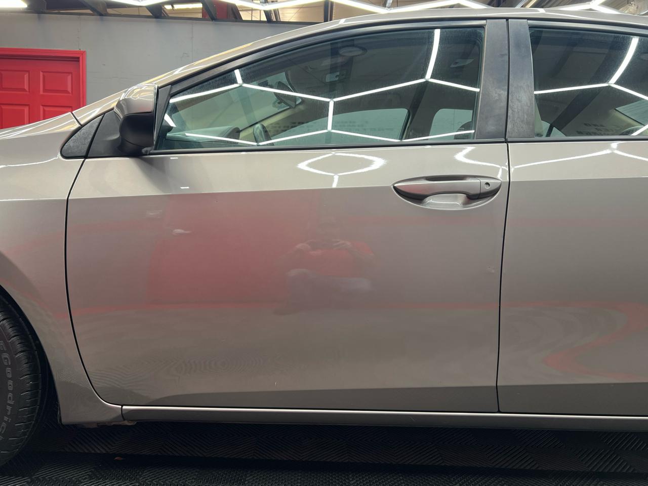 Toyota Corolla LE 2014