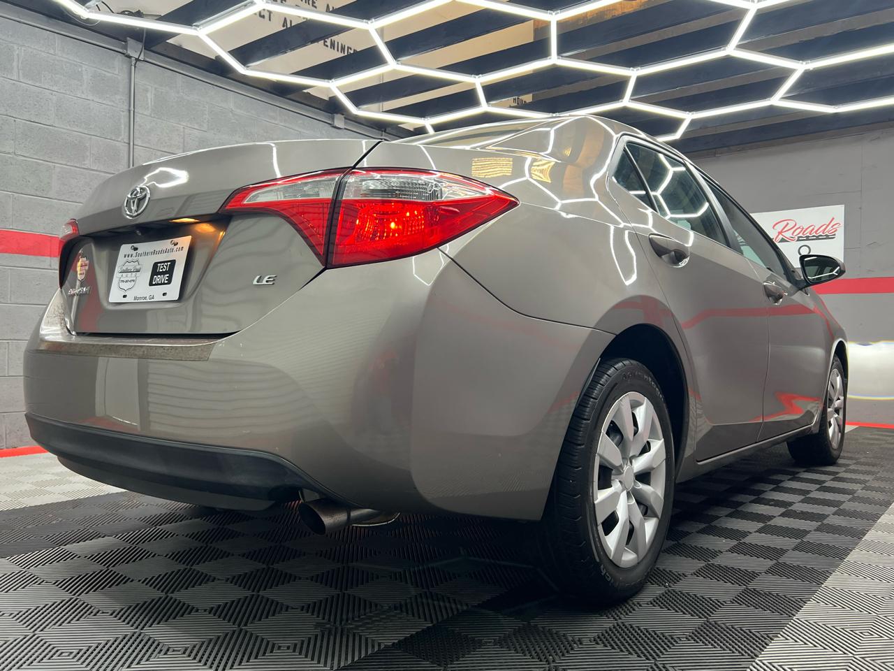 Toyota Corolla LE 2014