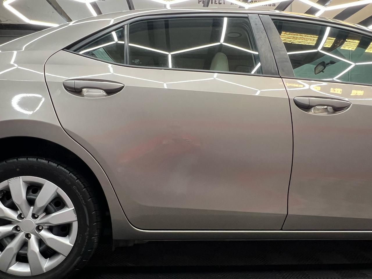 Toyota Corolla LE 2014