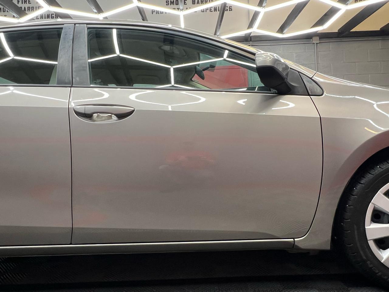 Toyota Corolla LE 2014