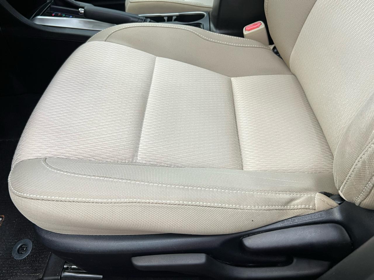 Toyota Corolla LE 2014